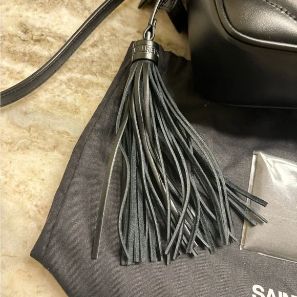 Saint Laurent Lou Lou Medium YSL Camera Bag with Pocket in Quilted Leather - Picture 10 of 15